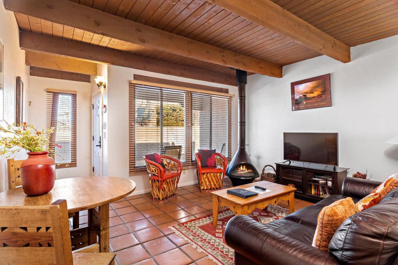 Fort Marcy Suites By All Seasons Resort Lodging Santa Fe Exterior foto