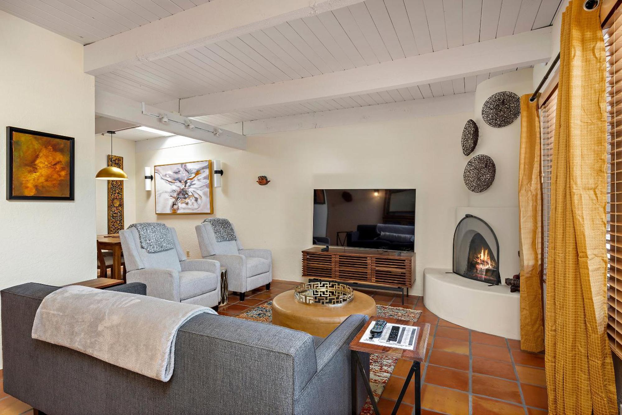 Fort Marcy Suites By All Seasons Resort Lodging Santa Fe Exterior foto