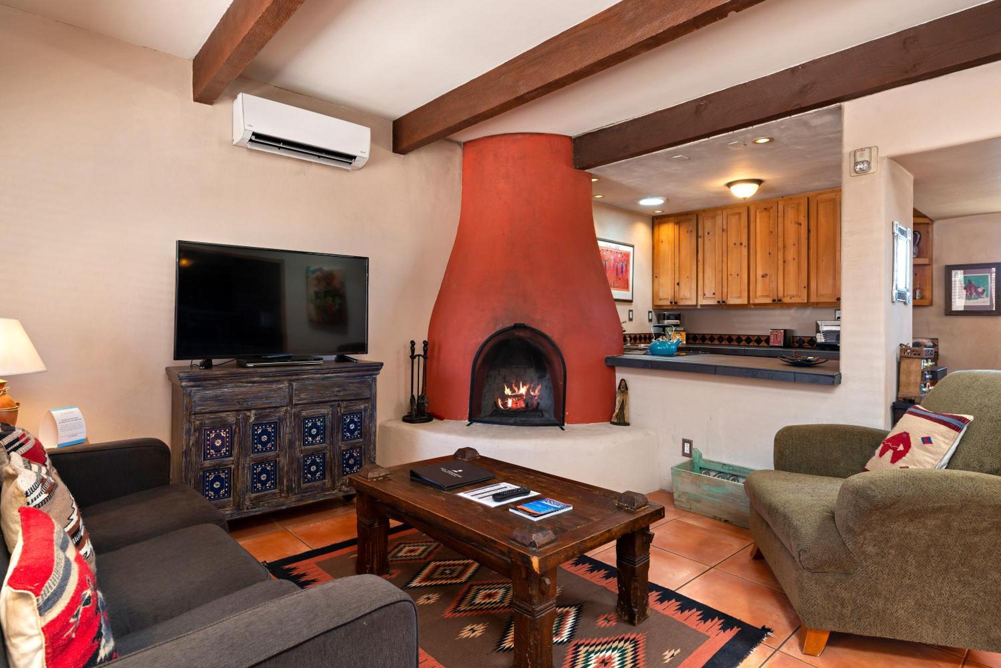 Fort Marcy Suites By All Seasons Resort Lodging Santa Fe Exterior foto